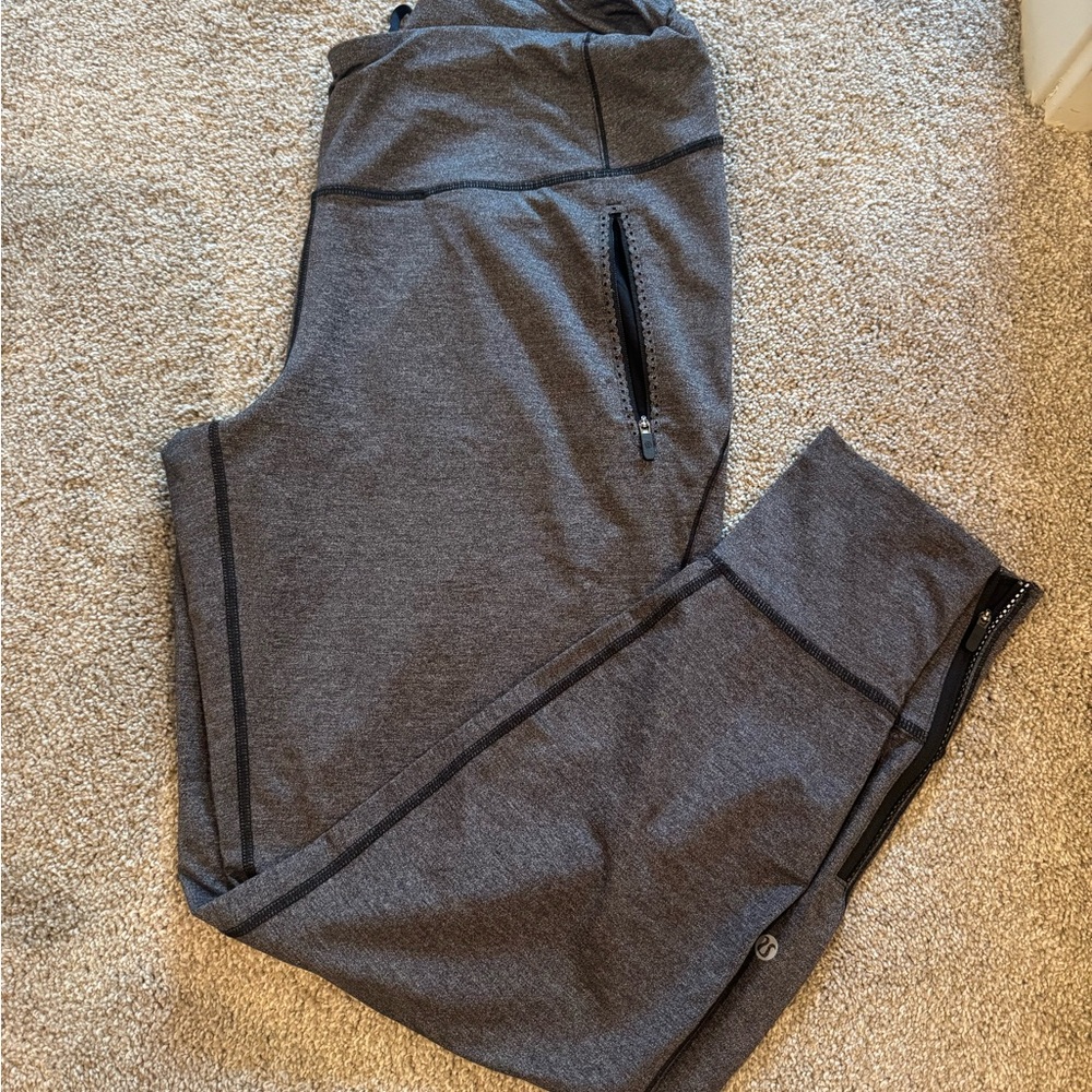 Lululemon gray jogger